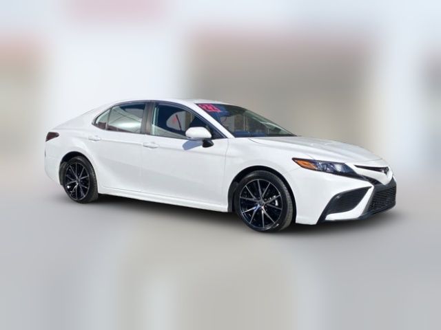 2022 Toyota Camry SE Nightshade
