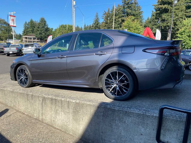 2022 Toyota Camry SE Nightshade