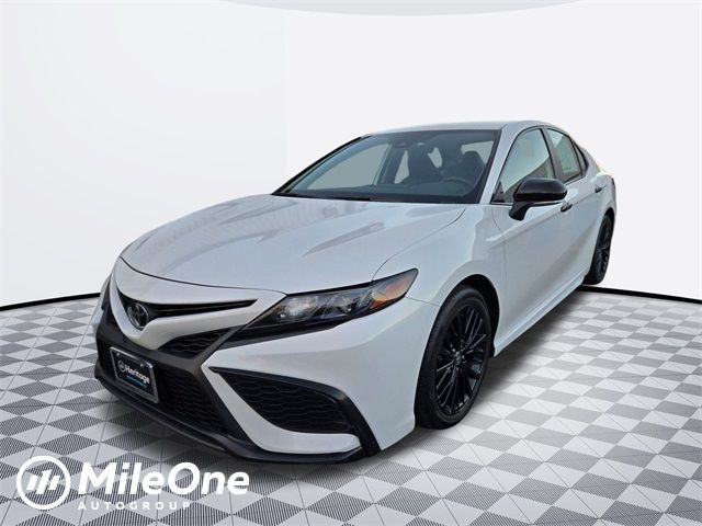 2022 Toyota Camry SE Nightshade