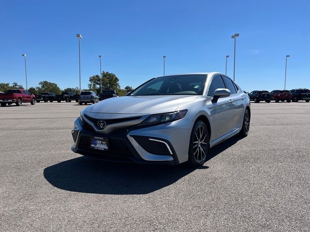 2022 Toyota Camry SE Nightshade