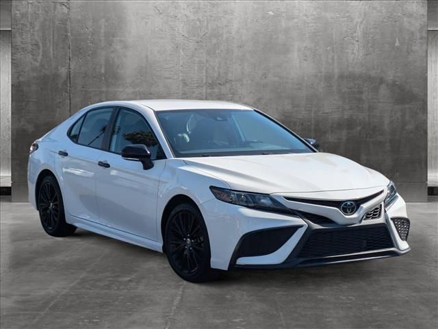 2022 Toyota Camry SE Nightshade