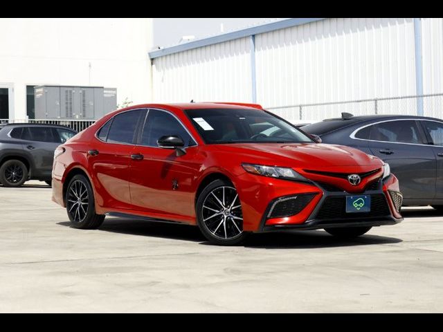 2022 Toyota Camry SE