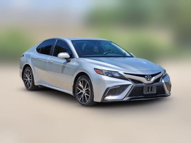 2022 Toyota Camry SE Nightshade