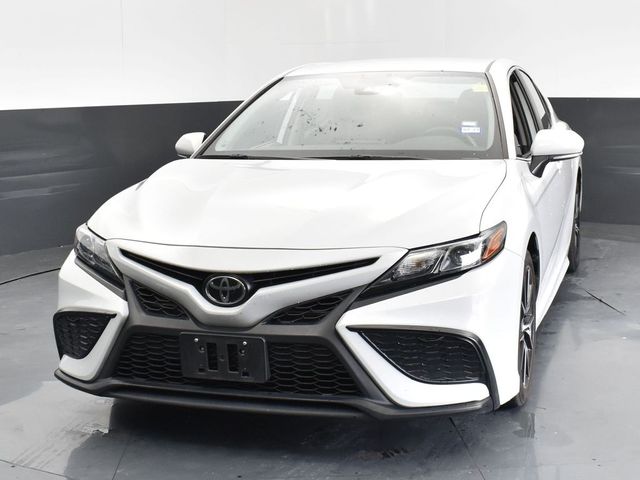 2022 Toyota Camry SE Nightshade