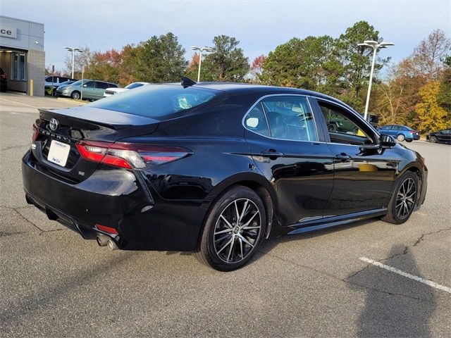 2022 Toyota Camry SE Nightshade