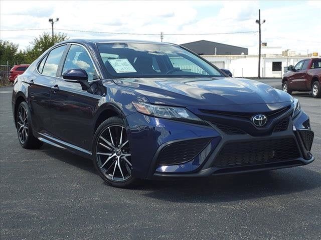 2022 Toyota Camry SE Nightshade