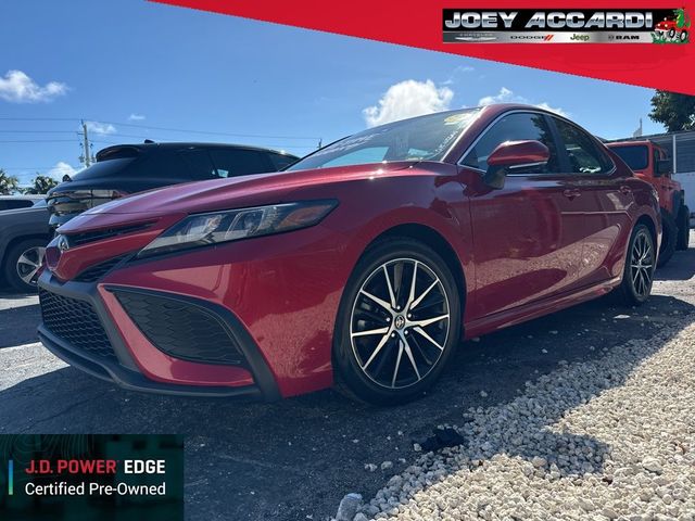 2022 Toyota Camry SE Nightshade