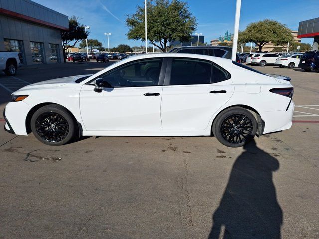 2022 Toyota Camry SE Nightshade