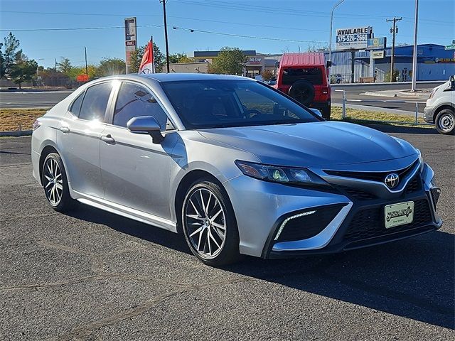 2022 Toyota Camry SE Nightshade