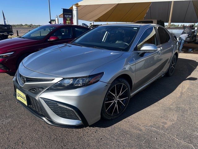 2022 Toyota Camry SE Nightshade