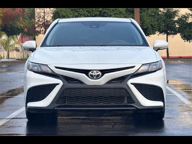 2022 Toyota Camry SE Nightshade