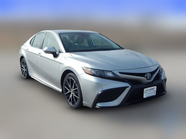 2022 Toyota Camry SE Nightshade