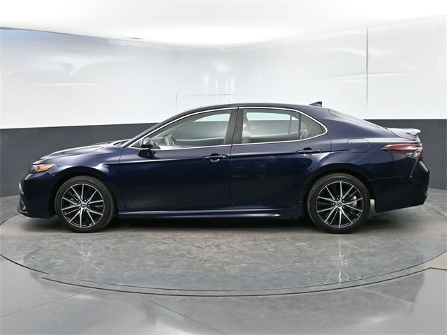 2022 Toyota Camry SE Nightshade