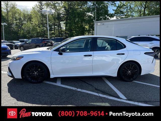 2022 Toyota Camry SE Nightshade