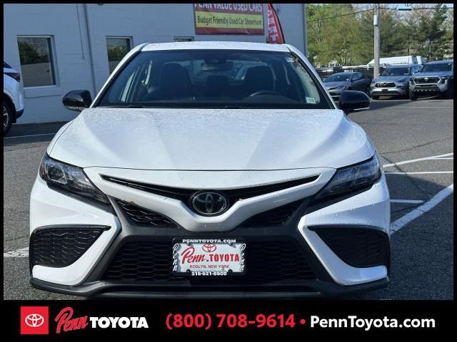 2022 Toyota Camry SE Nightshade
