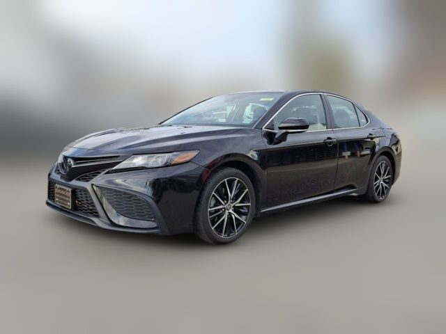 2022 Toyota Camry SE Nightshade