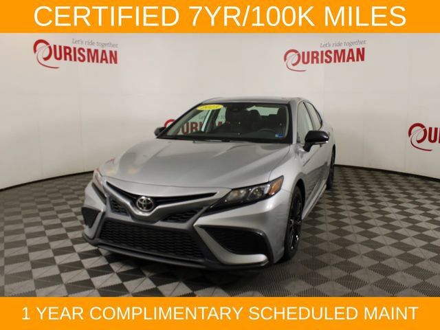 2022 Toyota Camry SE Nightshade