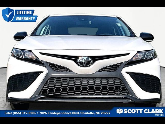 2022 Toyota Camry SE Nightshade
