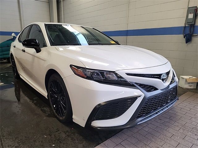 2022 Toyota Camry SE Nightshade