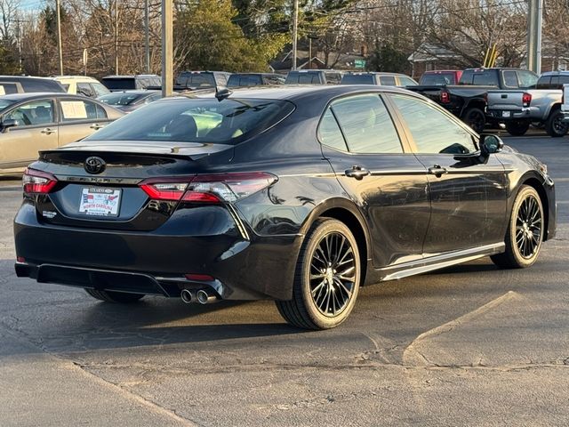 2022 Toyota Camry SE Nightshade