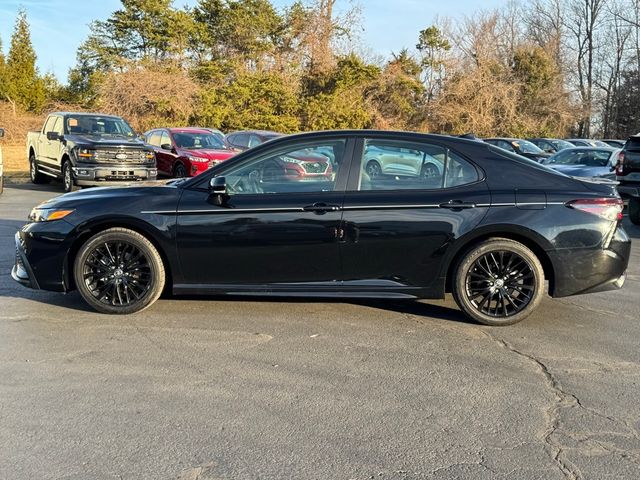 2022 Toyota Camry SE Nightshade