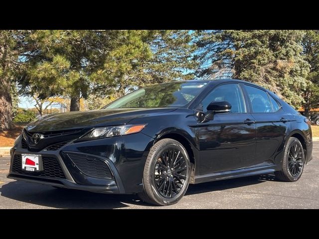 2022 Toyota Camry SE Nightshade