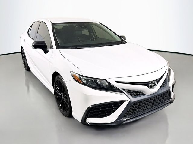 2022 Toyota Camry SE Nightshade