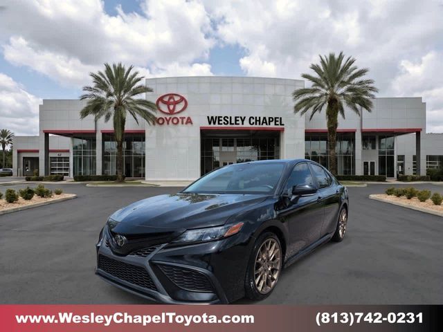 2022 Toyota Camry SE Nightshade