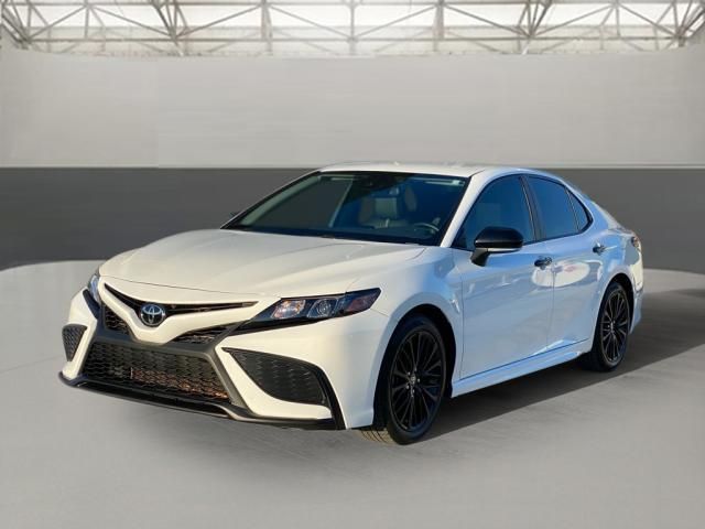 2022 Toyota Camry SE Nightshade