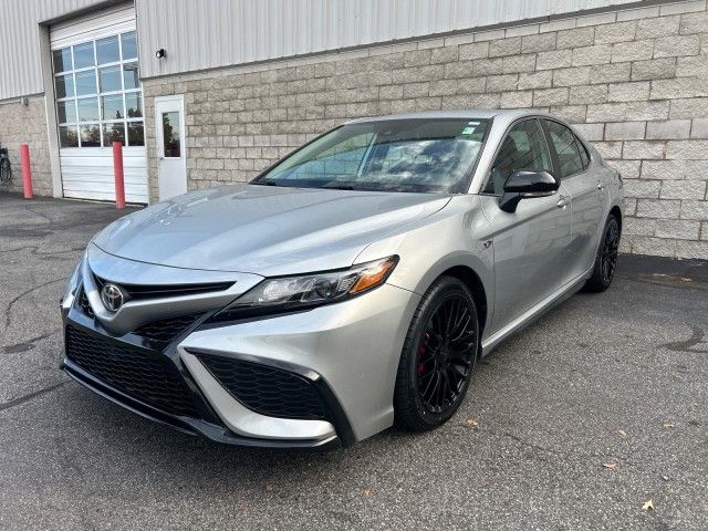 2022 Toyota Camry SE Nightshade