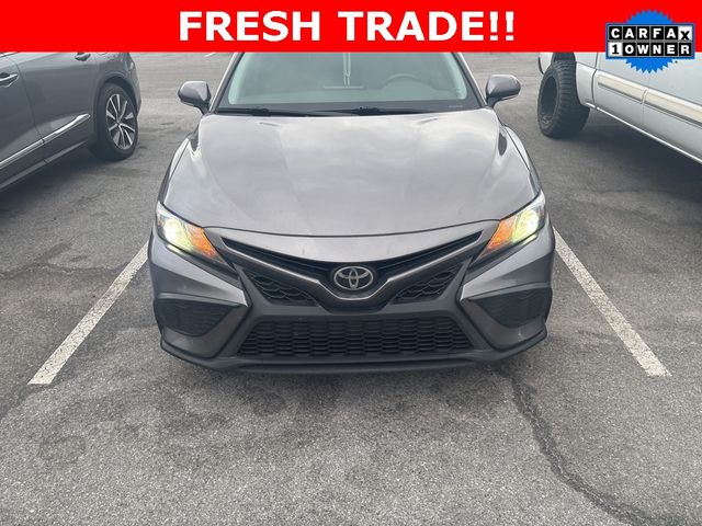 2022 Toyota Camry SE Nightshade