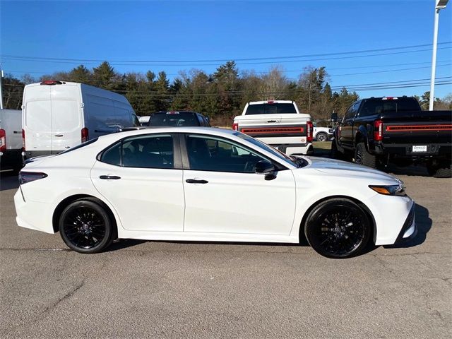 2022 Toyota Camry SE Nightshade