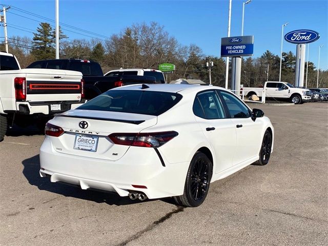 2022 Toyota Camry SE Nightshade