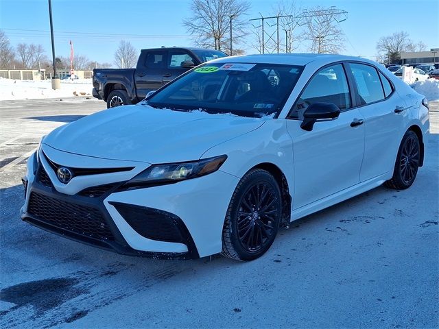 2022 Toyota Camry SE Nightshade