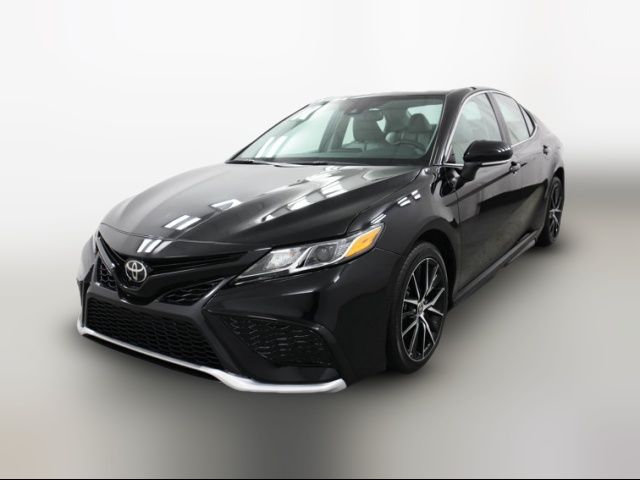 2022 Toyota Camry SE Nightshade