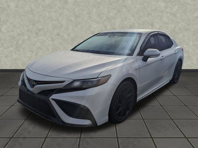 2022 Toyota Camry SE Nightshade