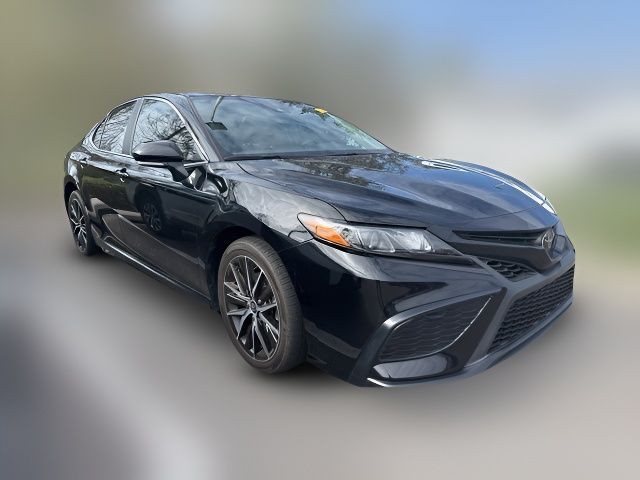 2022 Toyota Camry 