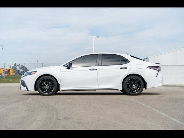 2022 Toyota Camry SE Nightshade