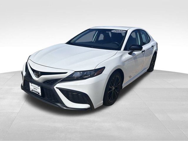 2022 Toyota Camry SE Nightshade