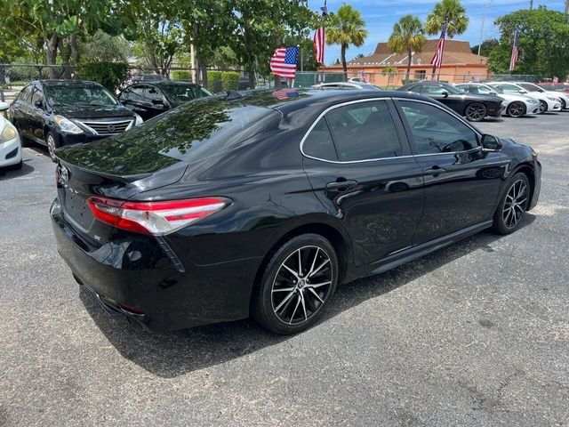 2022 Toyota Camry SE Nightshade