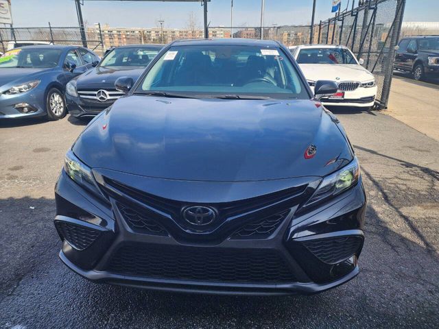 2022 Toyota Camry SE Nightshade