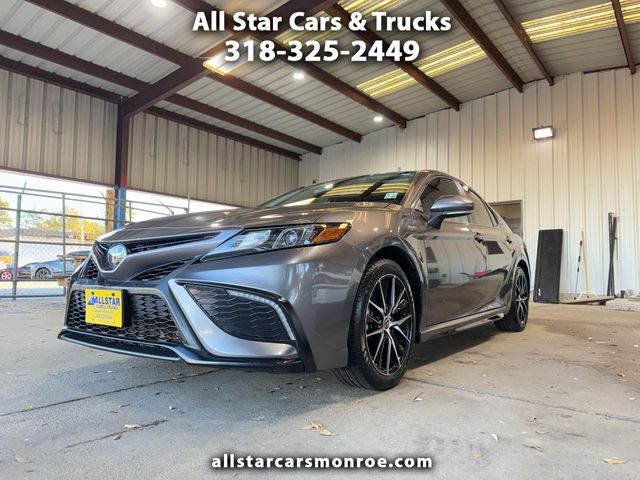 2022 Toyota Camry SE Nightshade