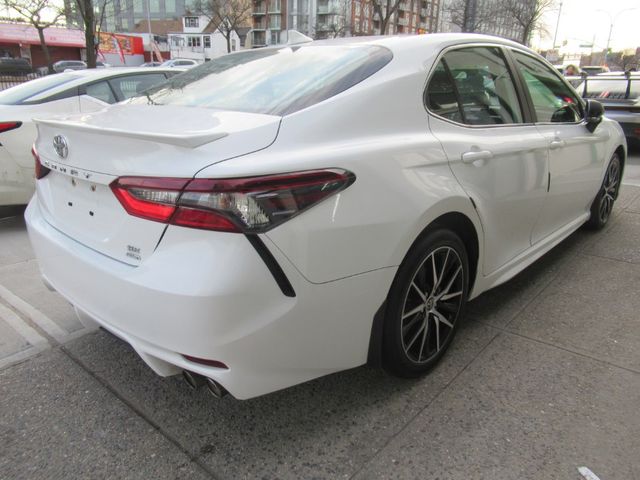 2022 Toyota Camry SE Nightshade