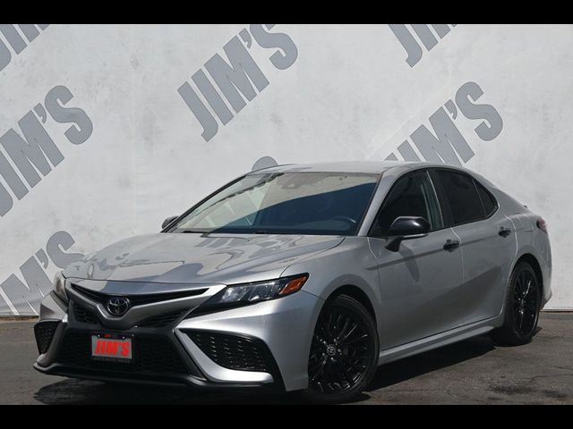 2022 Toyota Camry SE Nightshade