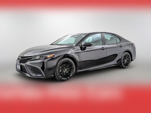 2022 Toyota Camry SE Nightshade