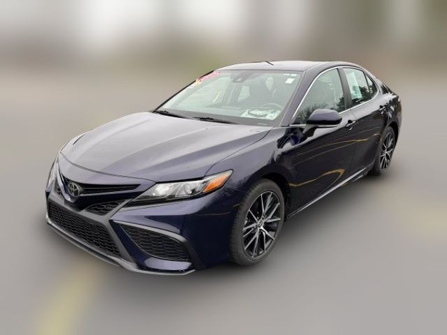 2022 Toyota Camry SE Nightshade