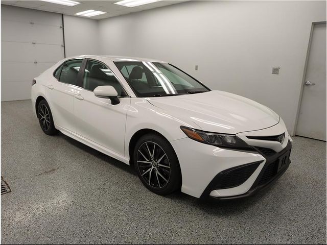 2022 Toyota Camry 