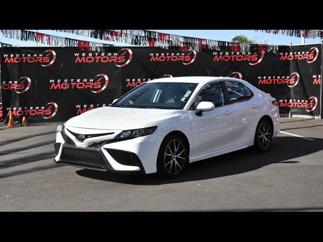 2022 Toyota Camry 