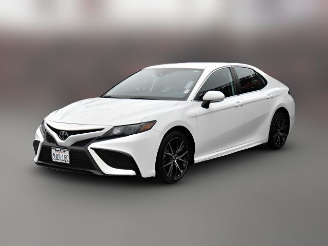 2022 Toyota Camry 