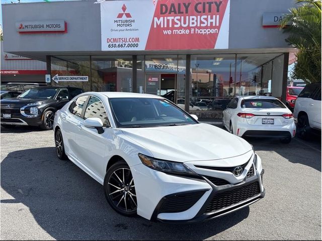 2022 Toyota Camry 